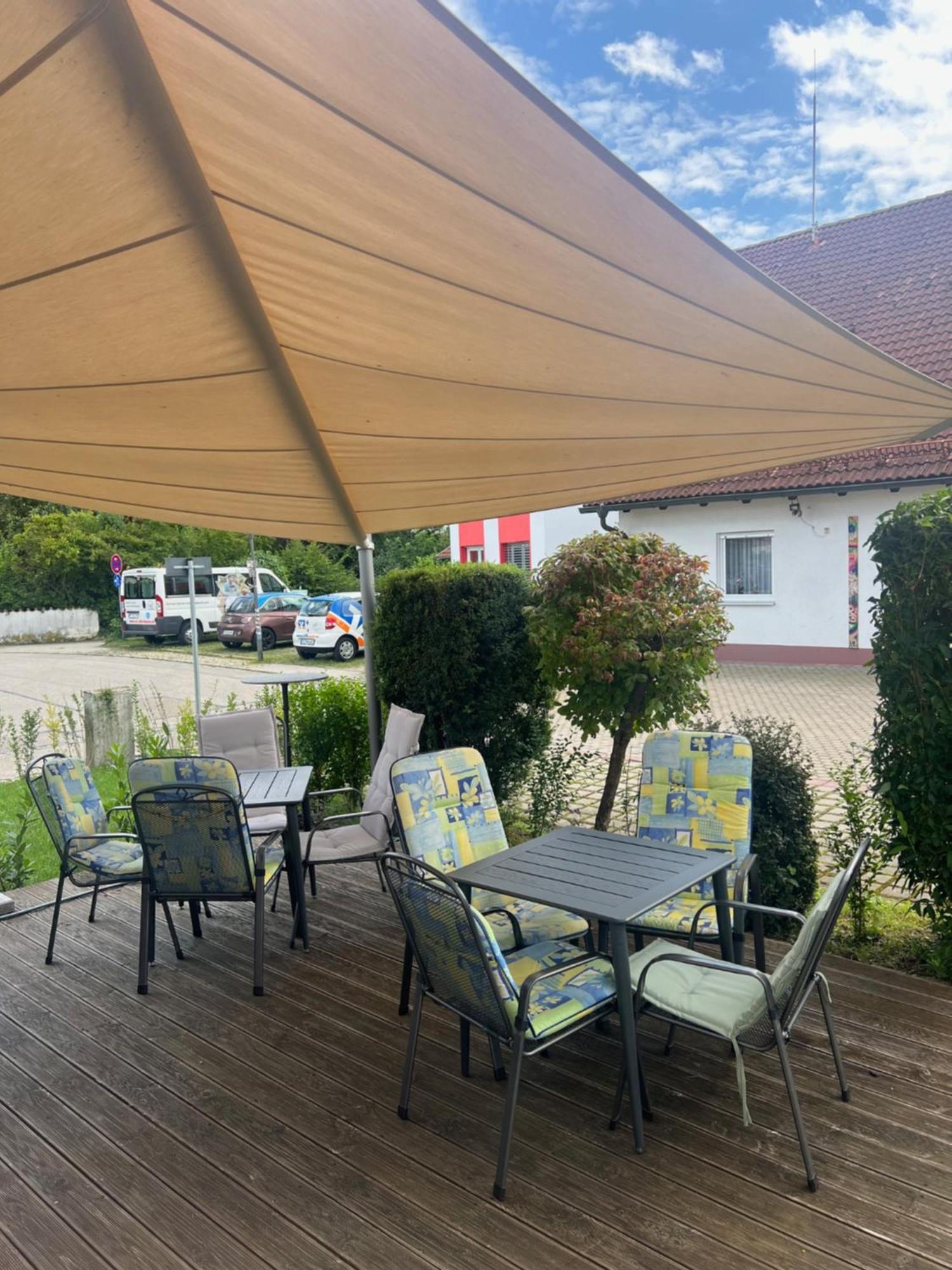 Hotelpension Zum Gockl Allershausen Exteriér fotografie